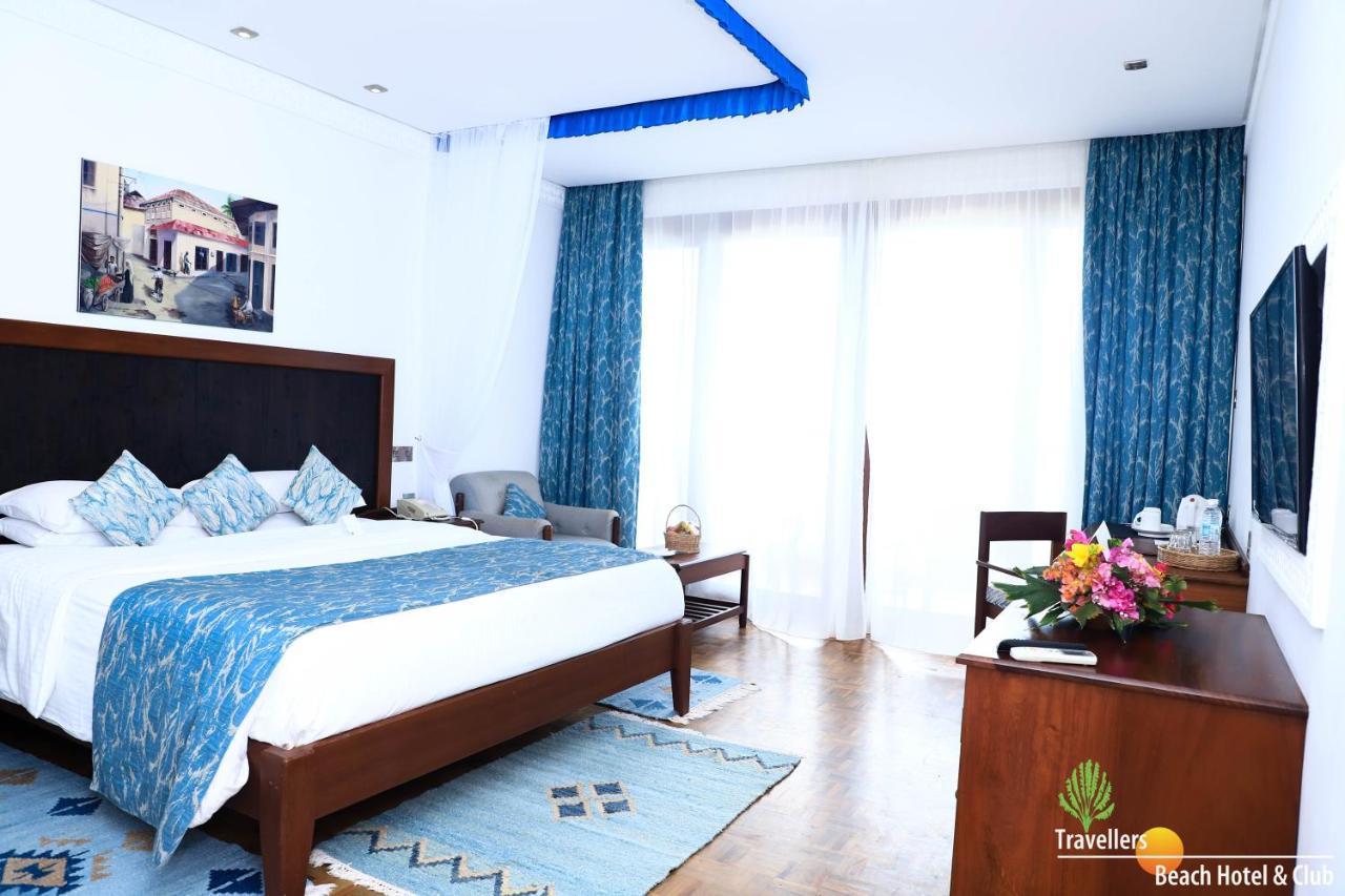 Travellers Beach Hotel & Spa Mombasa Exterior photo