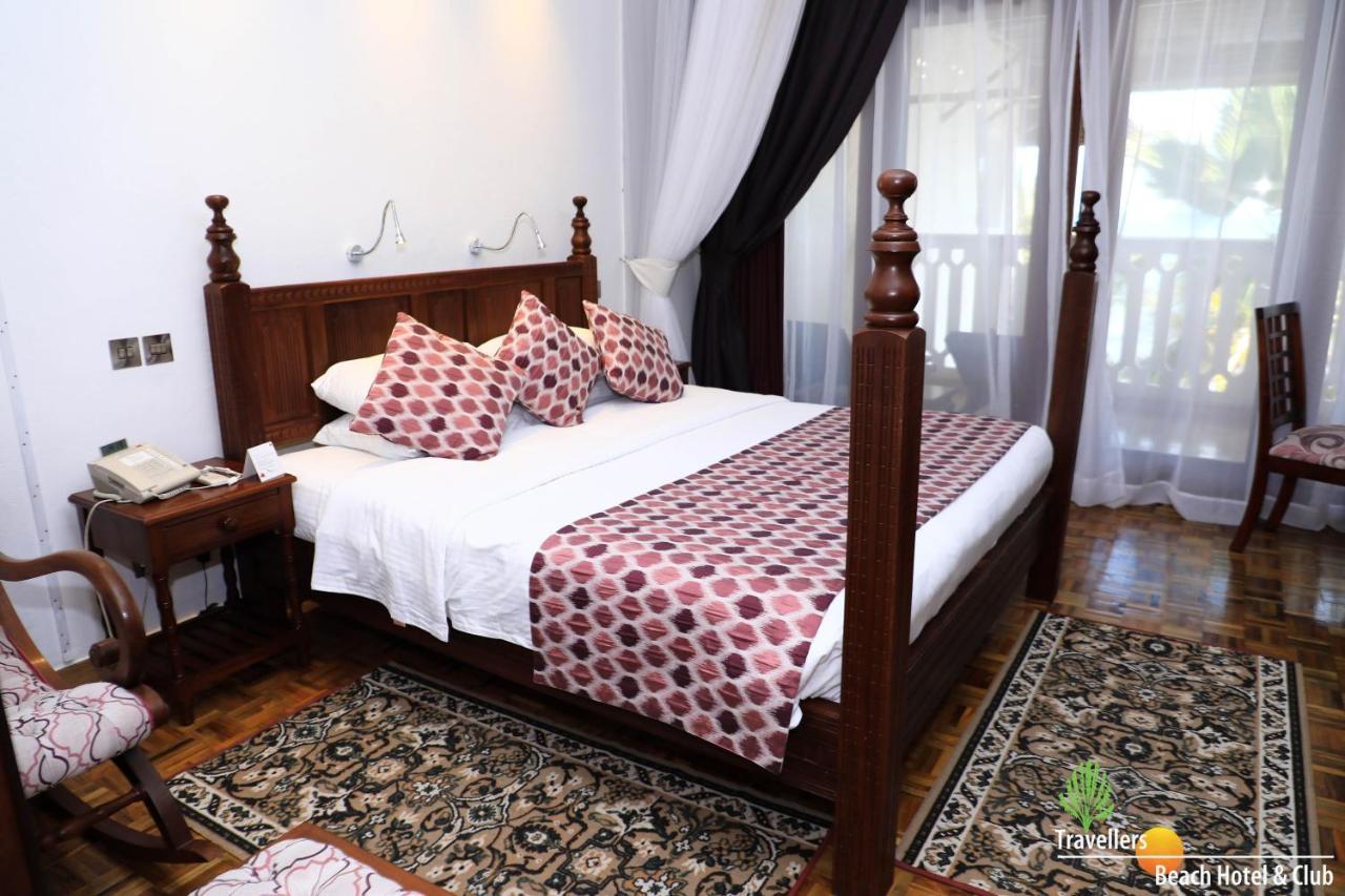 Travellers Beach Hotel & Spa Mombasa Exterior photo
