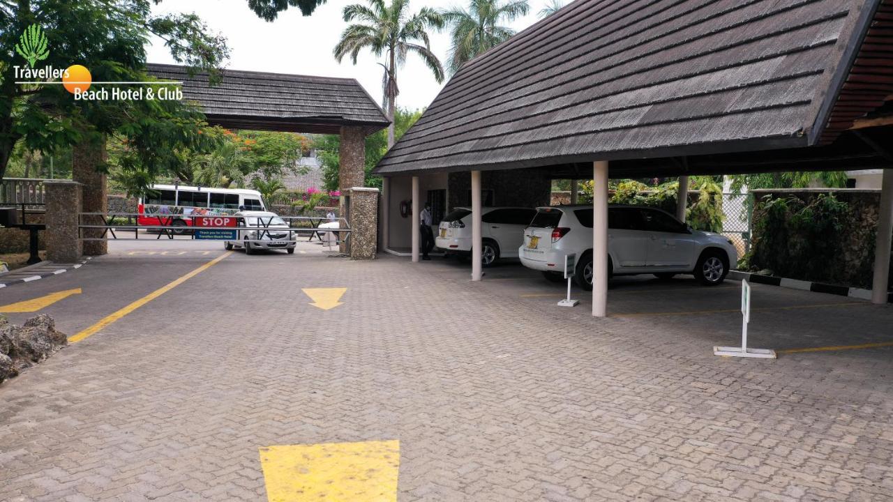 Travellers Beach Hotel & Spa Mombasa Exterior photo